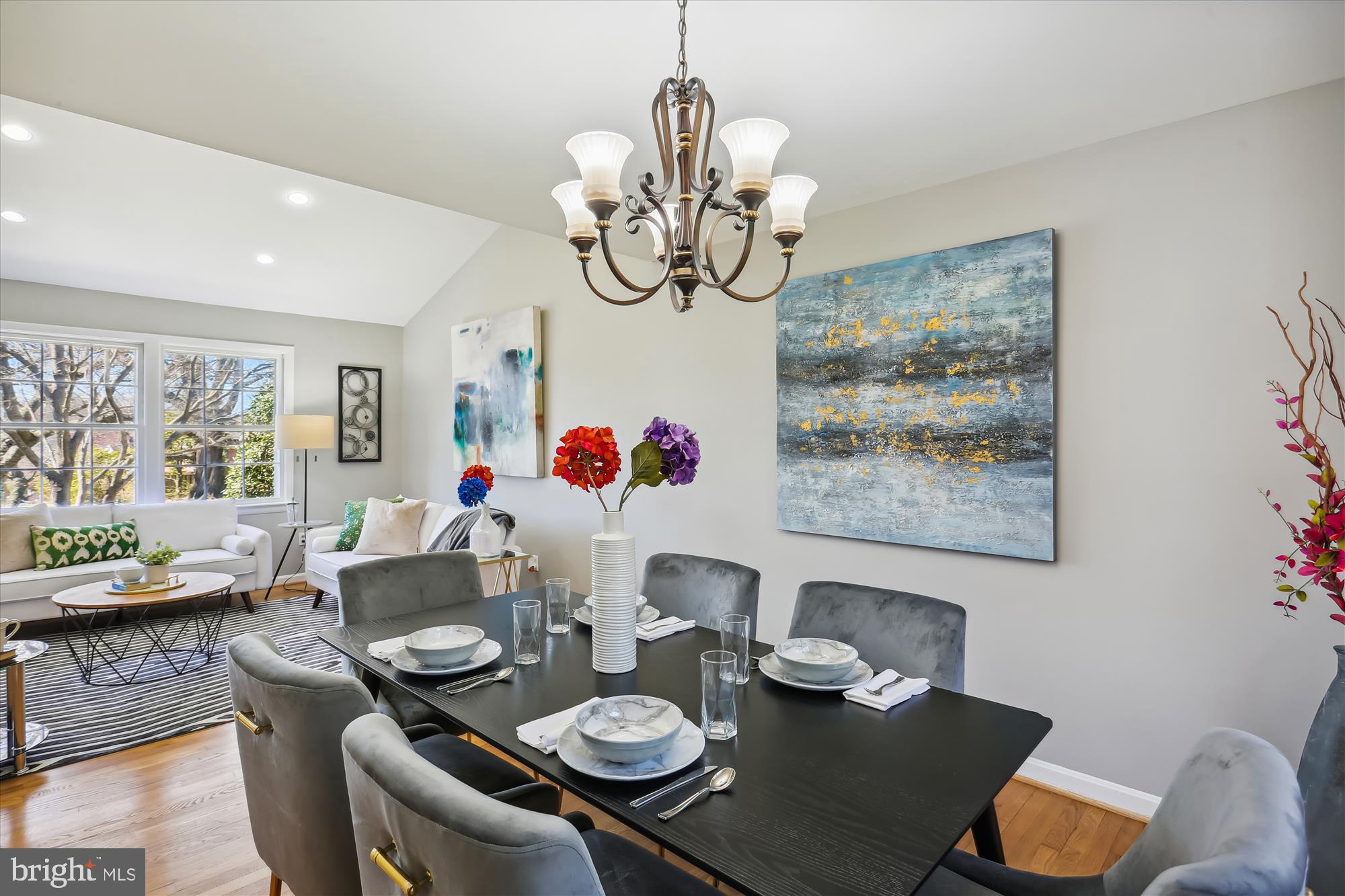 10807 Meadowhill Road Silver Spring, MD 20901 - Photo 8 of 42 Living/Dining Combo