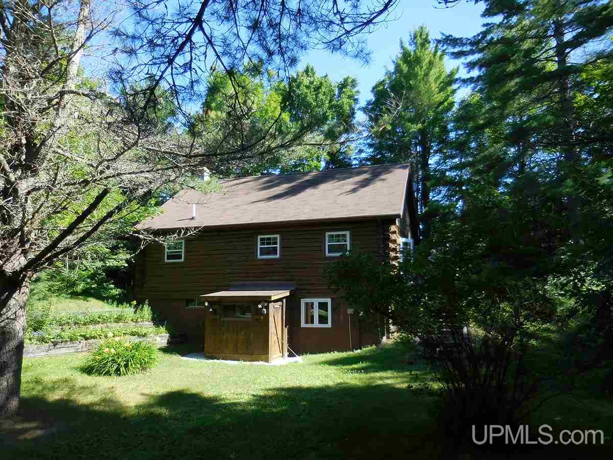 12412 West River Road Naubinway, MI 49762 - Photo 4 of 27