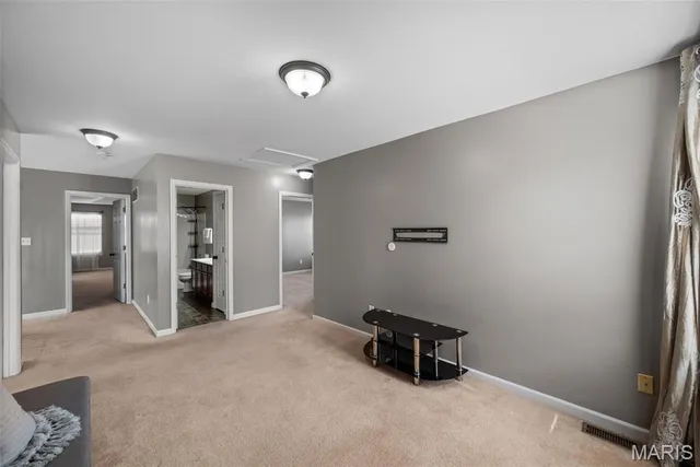 $499,999 | 1092 Pierpoint Lane, St. Charles, MO 63303