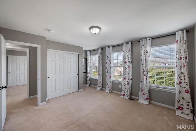 $499,999 | 1092 Pierpoint Lane, St. Charles, MO 63303