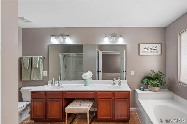 $499,999 | 1092 Pierpoint Lane, St. Charles, MO 63303