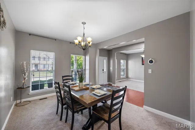 $499,999 | 1092 Pierpoint Lane, St. Charles, MO 63303