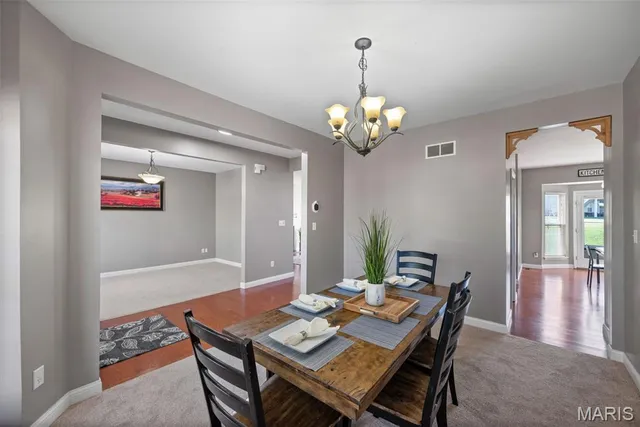 $499,999 | 1092 Pierpoint Lane, St. Charles, MO 63303