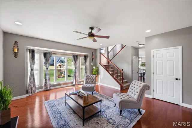 $499,999 | 1092 Pierpoint Lane, St. Charles, MO 63303