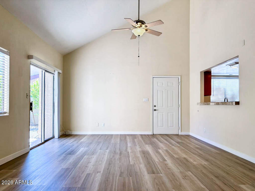 4213 West Calavar Road Phoenix, AZ 85053 - Photo 6 of 20 Great Room 1