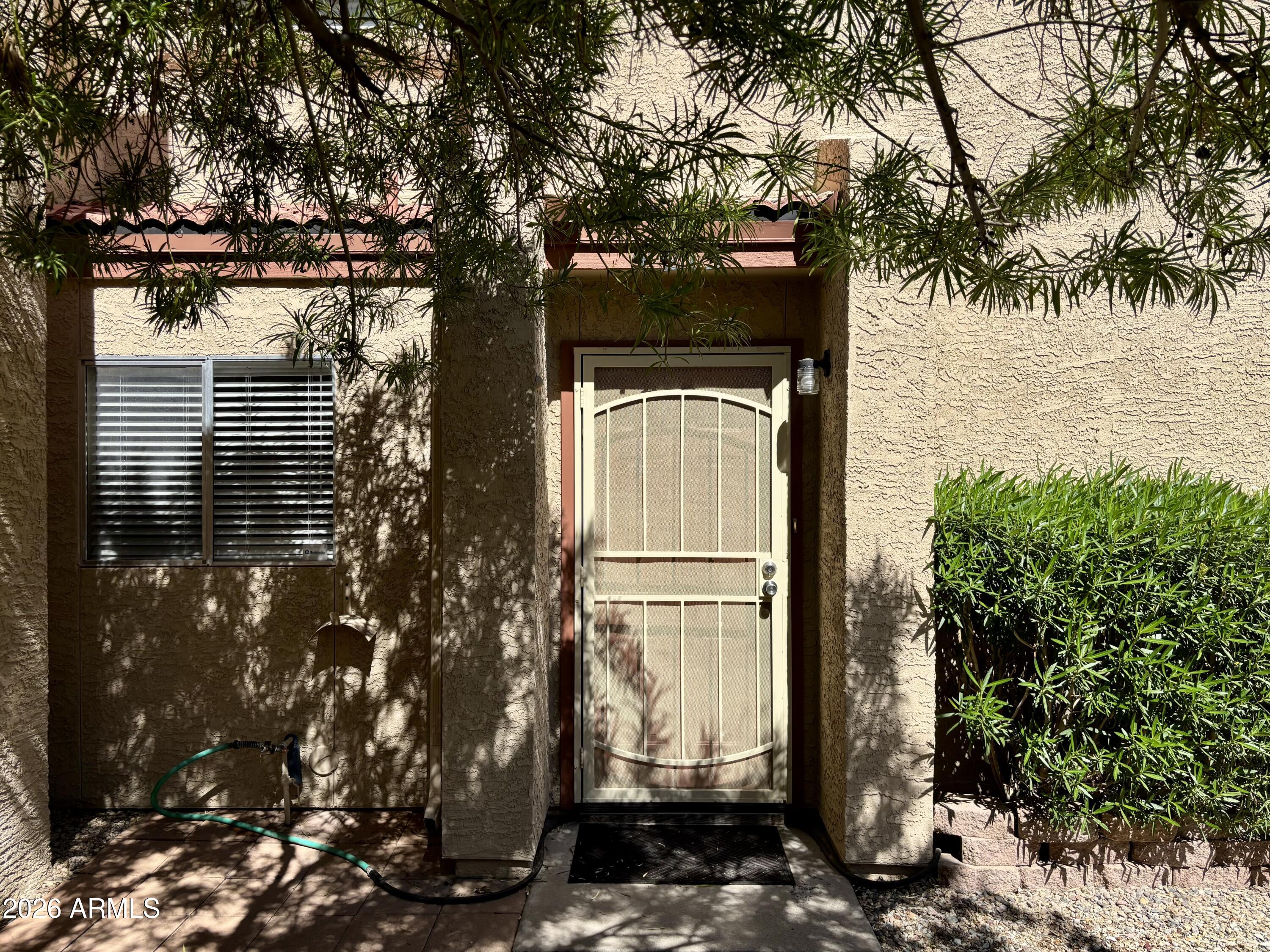 4213 West Calavar Road Phoenix, AZ 85053 - Photo 6 of 26 Entry