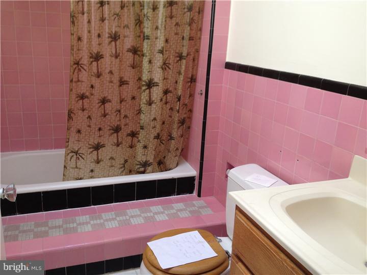 235 Bayard Road Upper Darby, PA 19082 - Photo 14 of 19 Bathroom