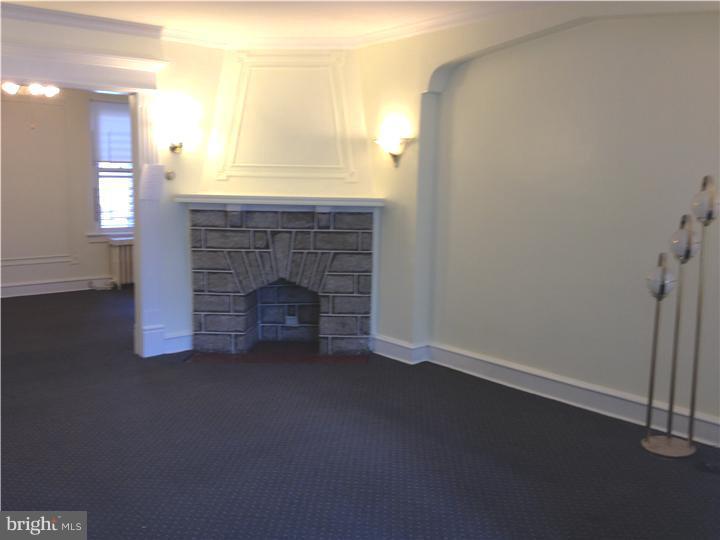 235 Bayard Road Upper Darby, PA 19082 - Photo 4 of 19 Living Room