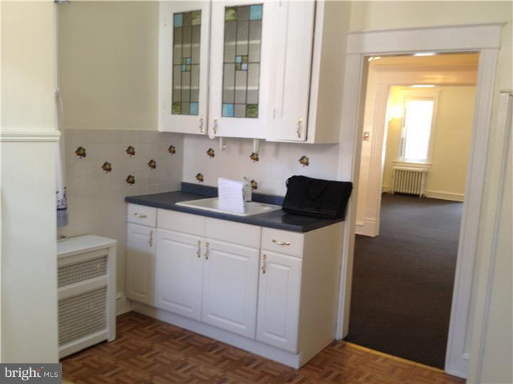 235 Bayard Road Upper Darby, PA 19082 - Photo 7 of 19 Kitchen
