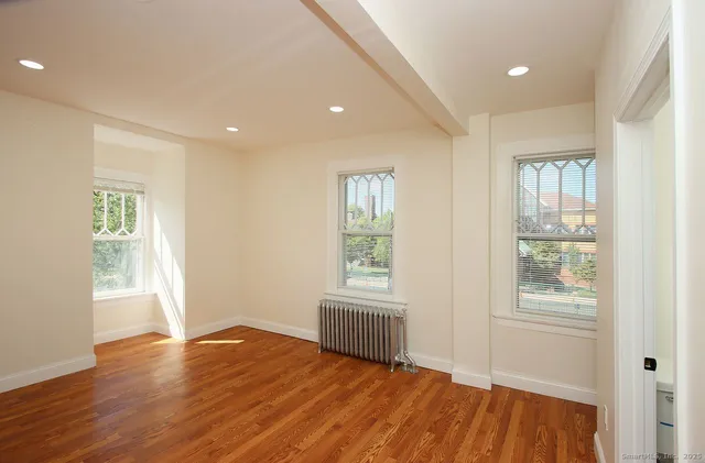 $4,000 | 62 Whitney Street, Hartford, CT 06105