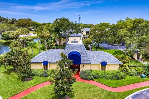 $3,000 | 3001 58th Avenue South, Unit 1014, St. Petersburg, FL 33712