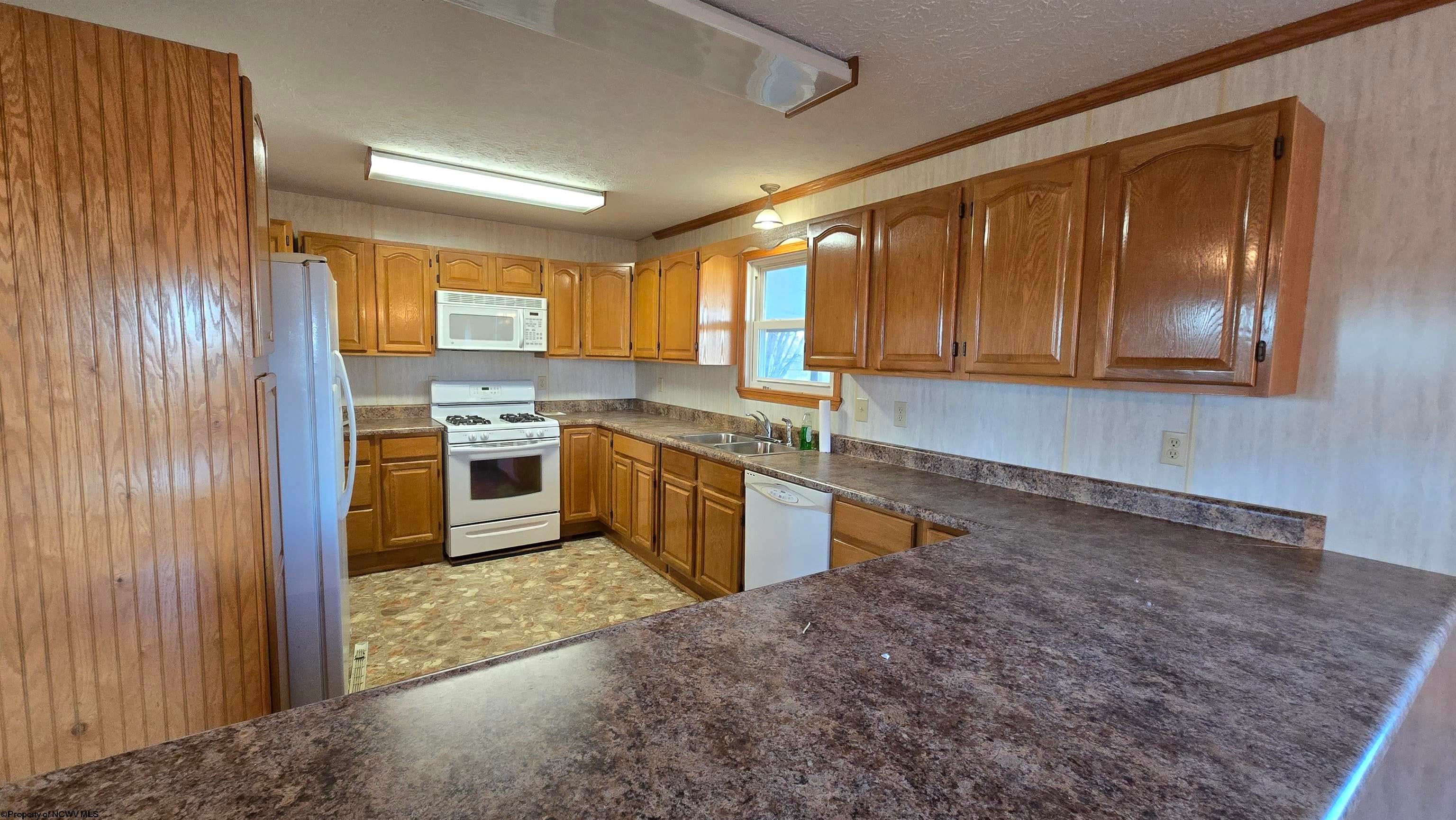 908 Point Pleasant Road Belington, WV 26250 - Photo 23 of 45 Gallery Image 23