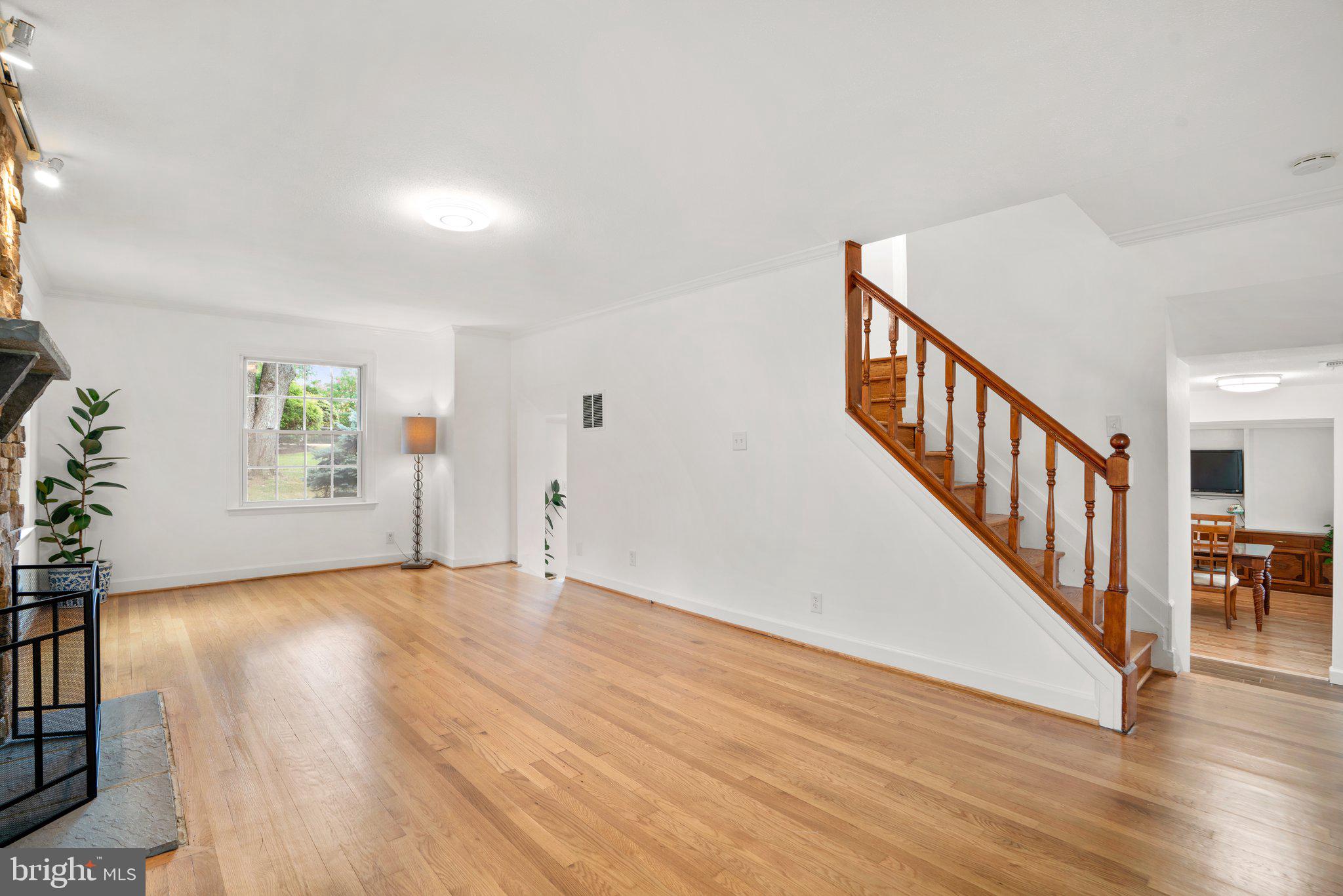 13908 Schaeffer Road Germantown, MD 20874 - Photo 13 of 72 Gallery Image 13