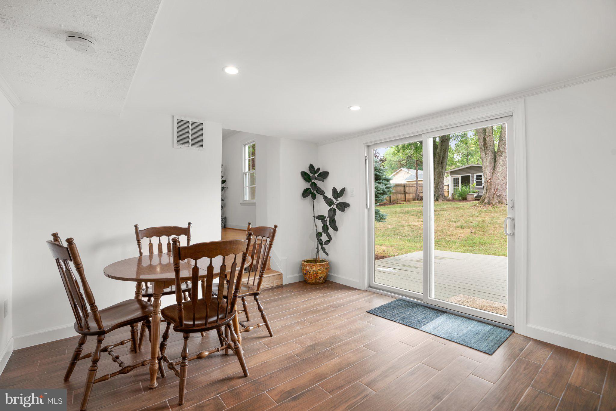 13908 Schaeffer Road Germantown, MD 20874 - Photo 22 of 72 Gallery Image 22