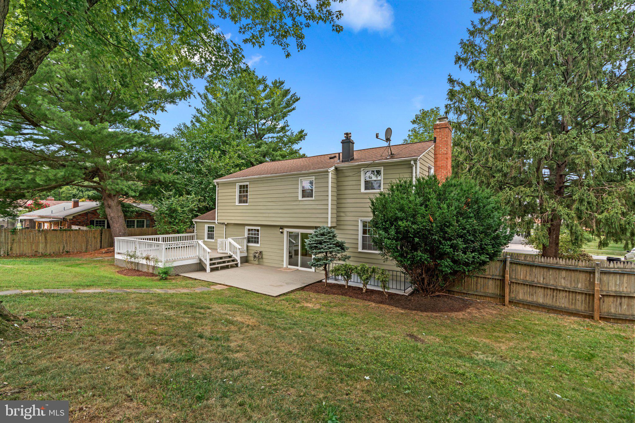 13908 Schaeffer Road Germantown, MD 20874 - Photo 44 of 72 Gallery Image 44