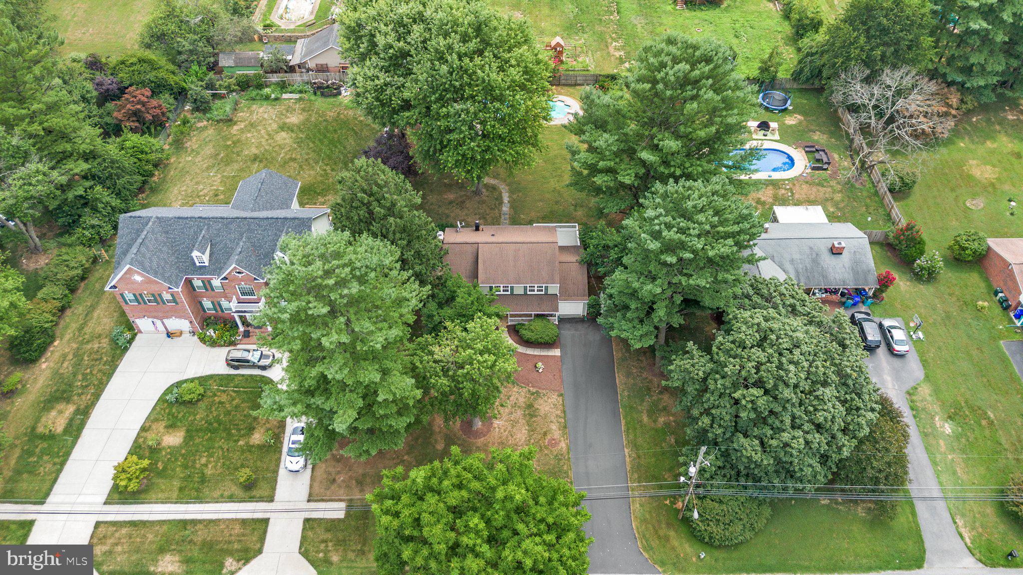 13908 Schaeffer Road Germantown, MD 20874 - Photo 60 of 72 Gallery Image 60