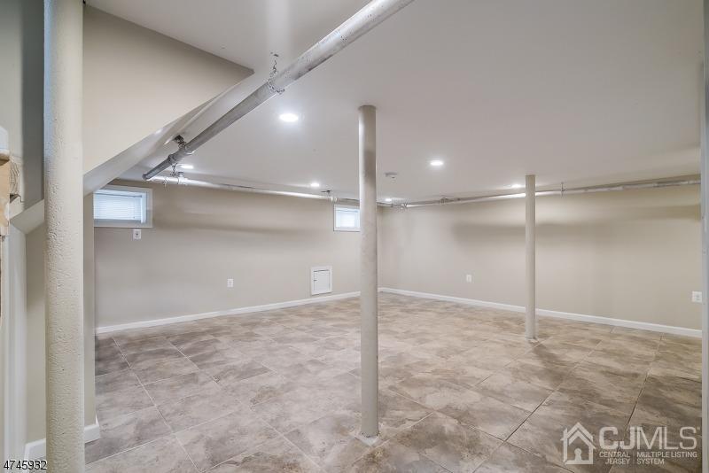 20 Randolph Road Plainfield, NJ 07060 - Photo 1 of 23 Gallery Image 1