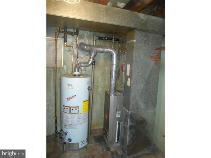 8914 Blue Grass Road Philadelphia, PA 19152 - Photo 13 of 17 Basement