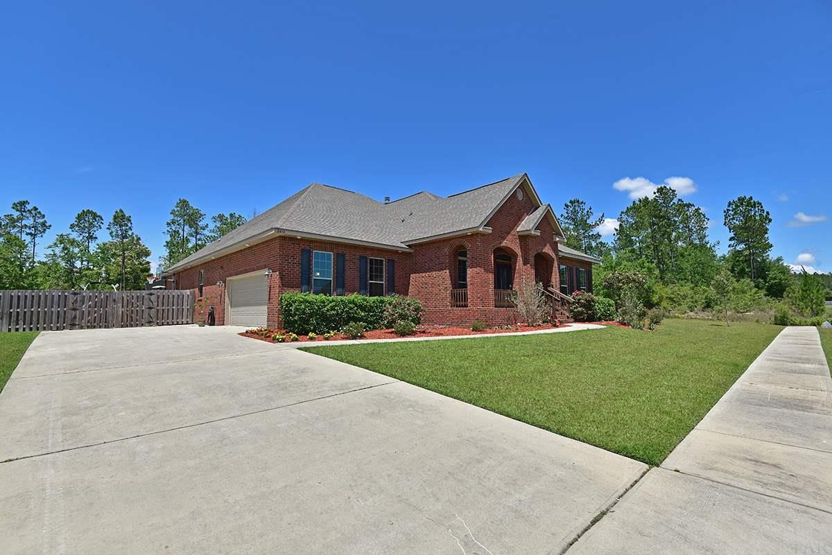 2410 Phylis Rae Drive Pace, FL 32571 - Photo 8 of 40 Gallery Image 8