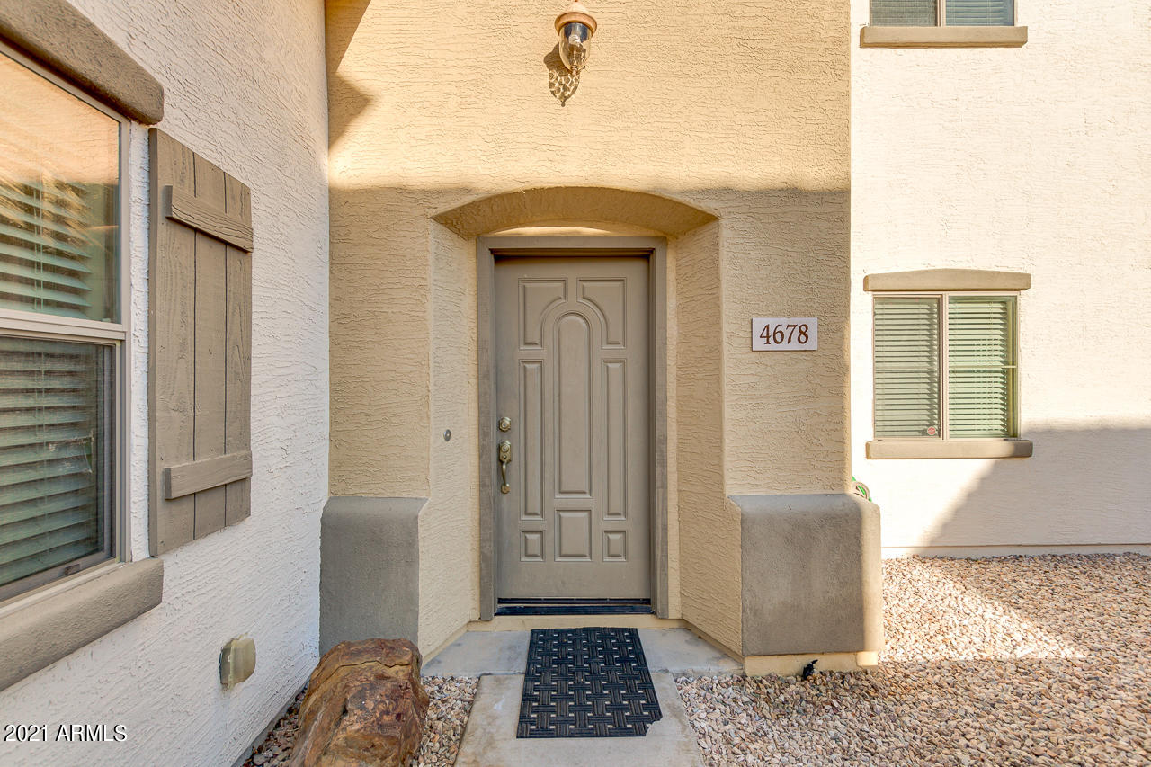 4678 East Redfield Road Gilbert, AZ 85234 - Photo 2 of 21 02-Redfield