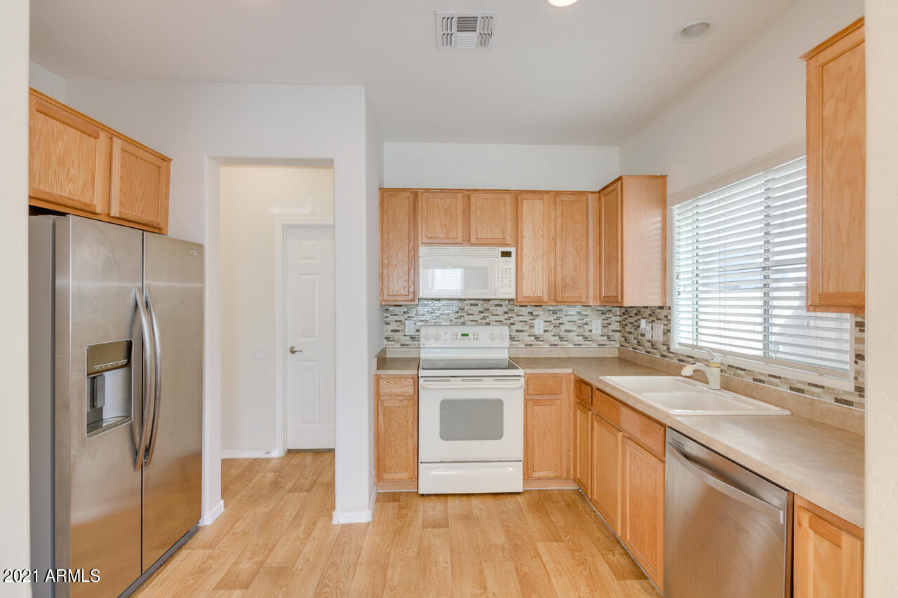 4678 East Redfield Road Gilbert, AZ 85234 - Photo 9 of 21 09-Redfield
