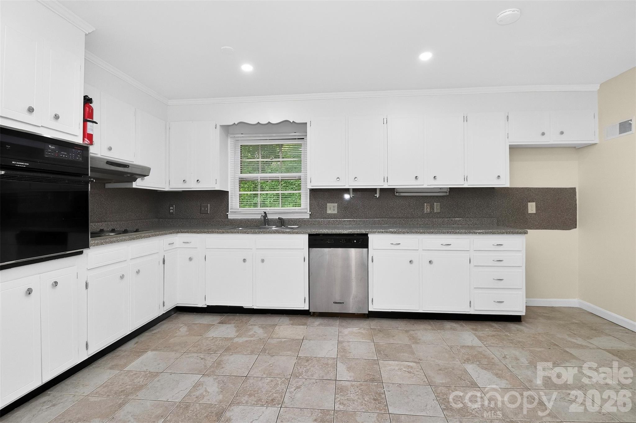 7007 Crossridge Road Charlotte, NC 28214 - Photo 12 of 44