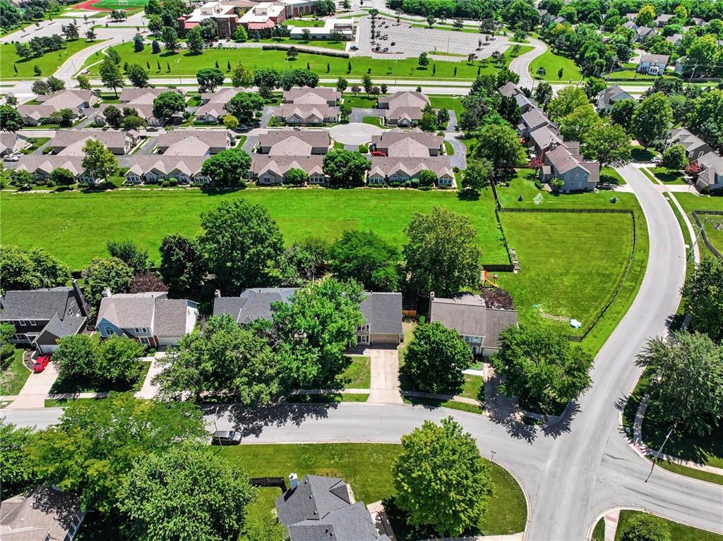 11441 South Rene Street Olathe, KS 66215 - Photo 36 of 40