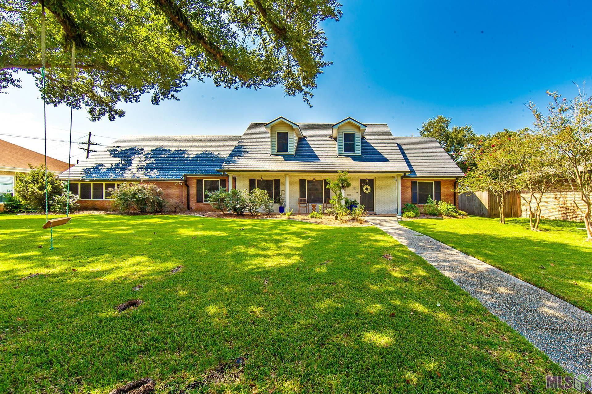 105 General Lee Street Houma, LA 70360 - Photo 1 of 12