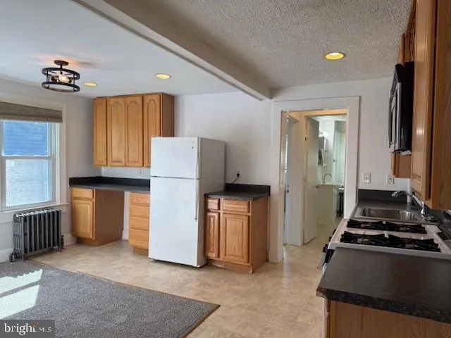 $1,725 | 15 Brewer Avenue, Unit B, Annapolis, MD 21401