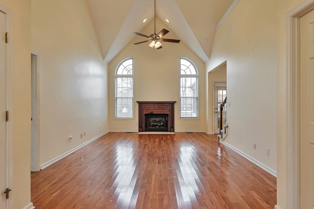 1805 Springs Inn Road Clarksville, TN 37043 - Photo 2 of 25 Gallery Image 2