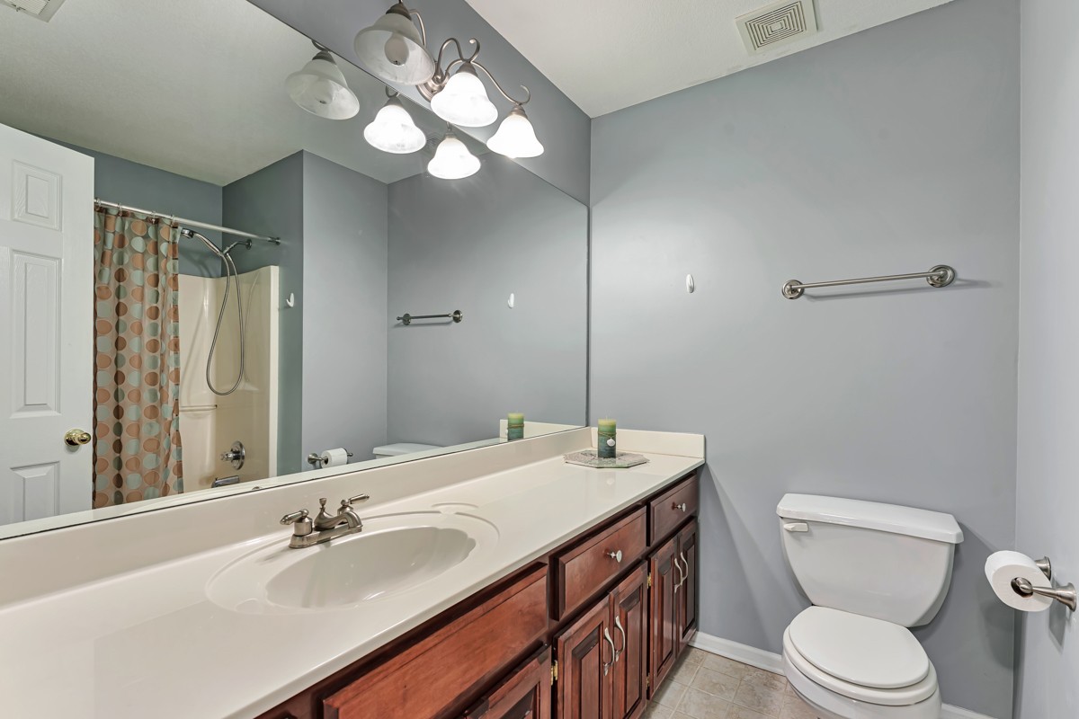 1805 Springs Inn Road Clarksville, TN 37043 - Photo 16 of 25 Gallery Image 16