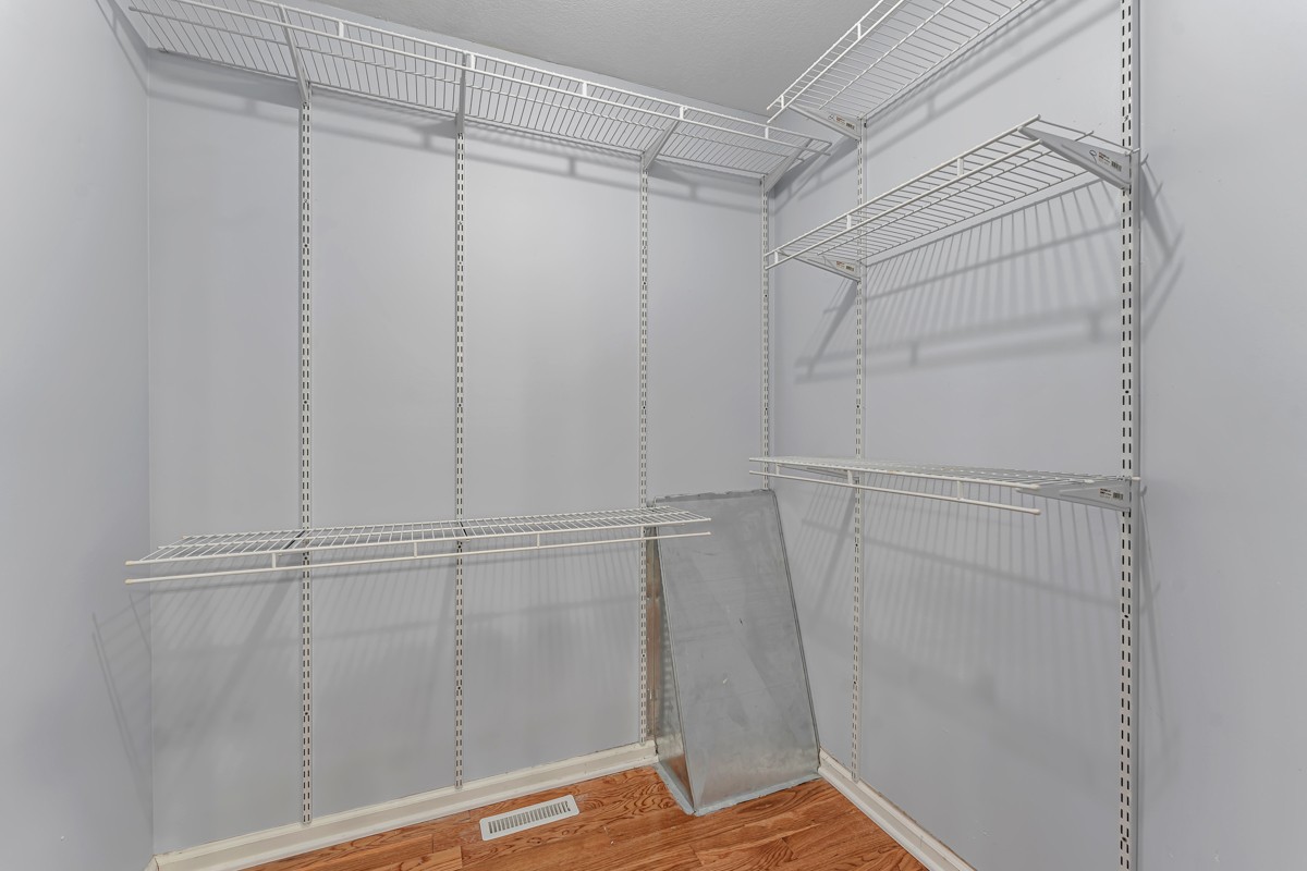 1805 Springs Inn Road Clarksville, TN 37043 - Photo 10 of 25 Gallery Image 10