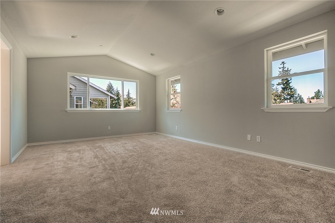 2011 Elma Place Northeast Renton, WA 98059 - Photo 22 of 24