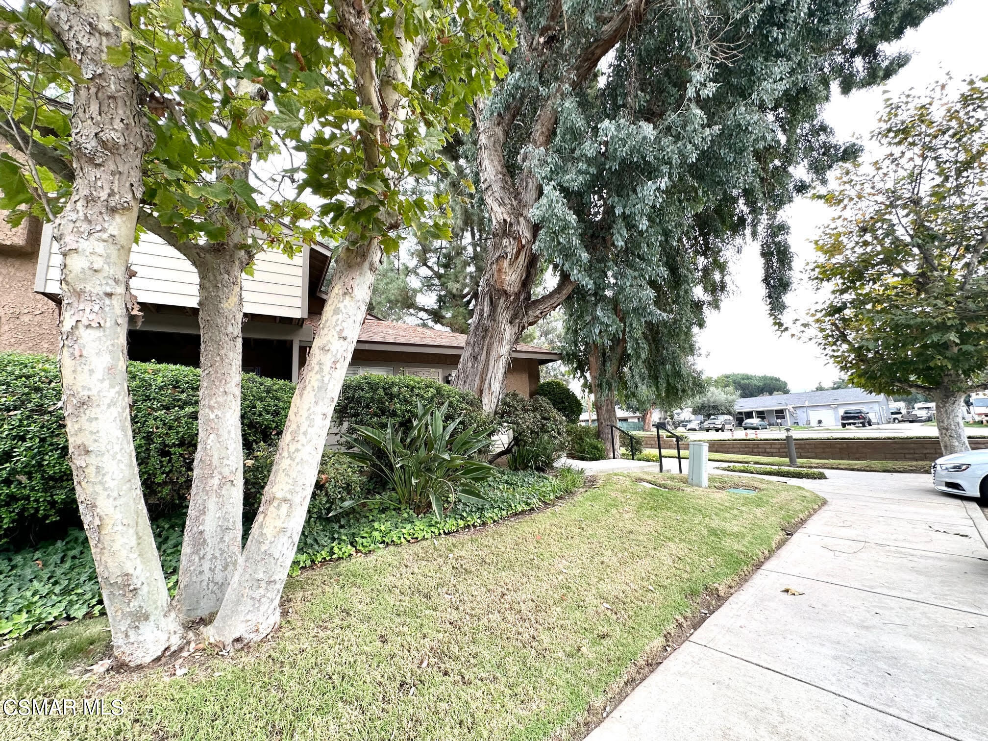 4541 Alamo Street, Unit A Simi Valley, CA 93063 - Photo 6 of 20 a view of a house with backyard and sitting area