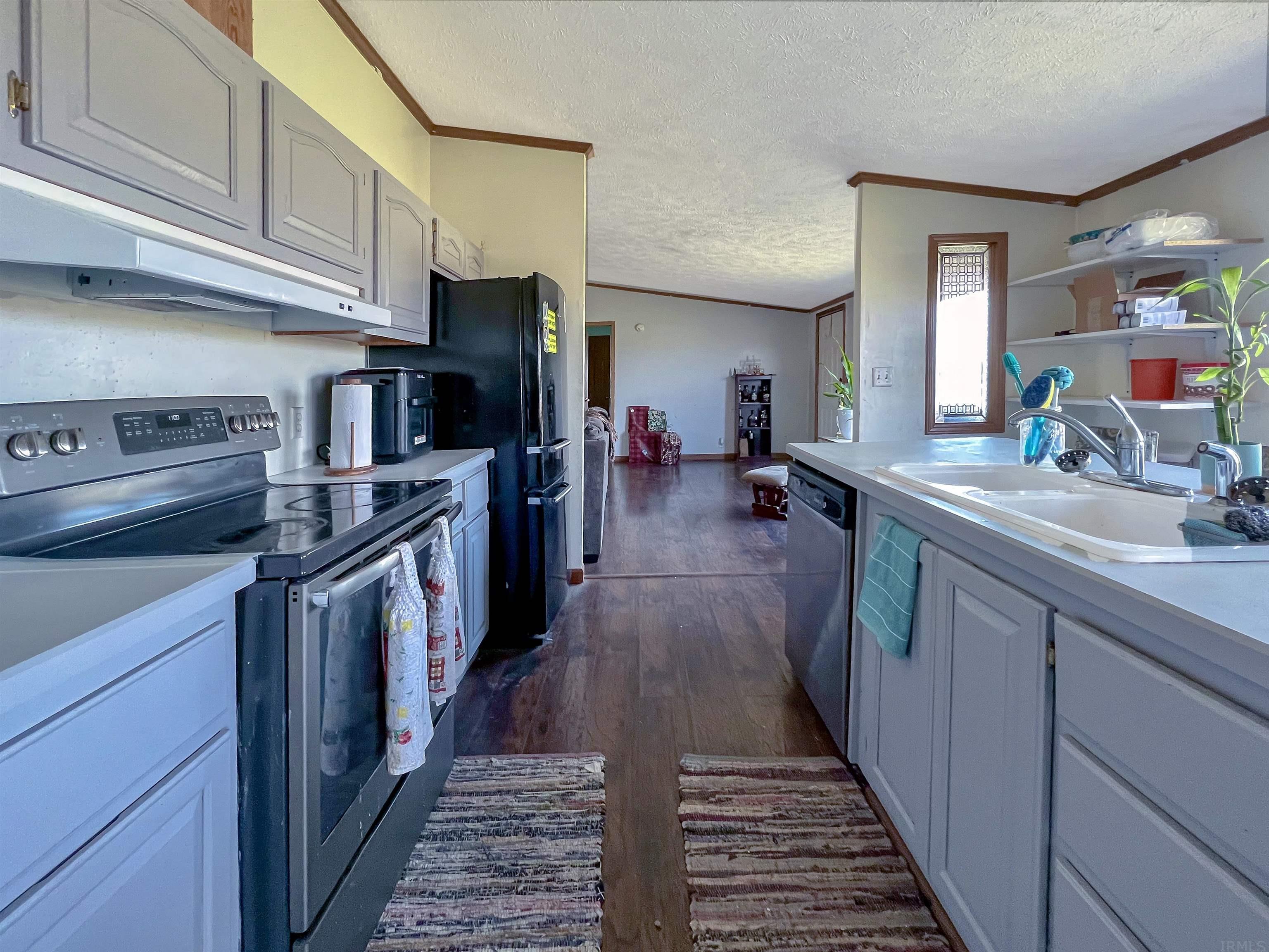 4063 County Road 79 Butler, IN 46721 - Photo 9 of 24
