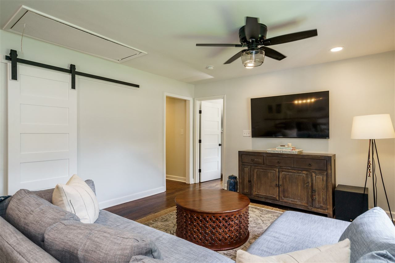 421 Harvard Street Raleigh, NC 27609 - Photo 5 of 25 Photo 5