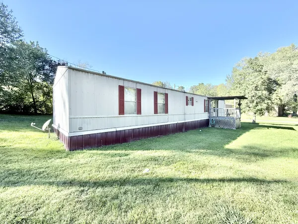 $65,000 | 66 West Pine Street, Nortonville, KY 42442