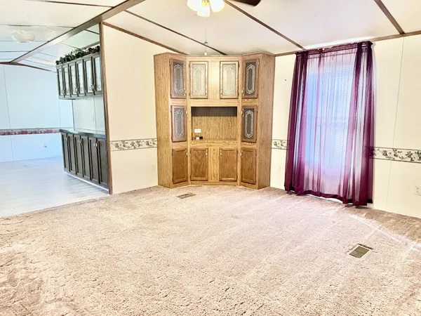 $65,000 | 66 West Pine Street, Nortonville, KY 42442