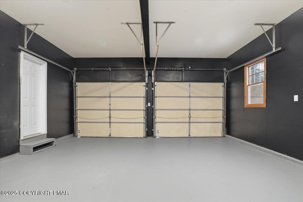 1395 Kelly Road Stroudsburg, PA 18360 - Photo 30 of 48 39-Photo-38