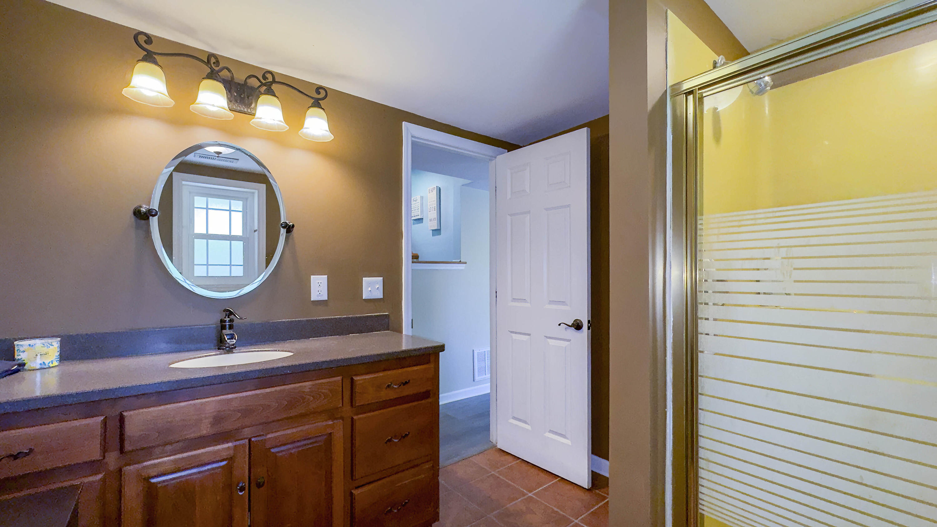 217 Roberts Road Spring City, TN 37381 - Photo 27 of 52 33