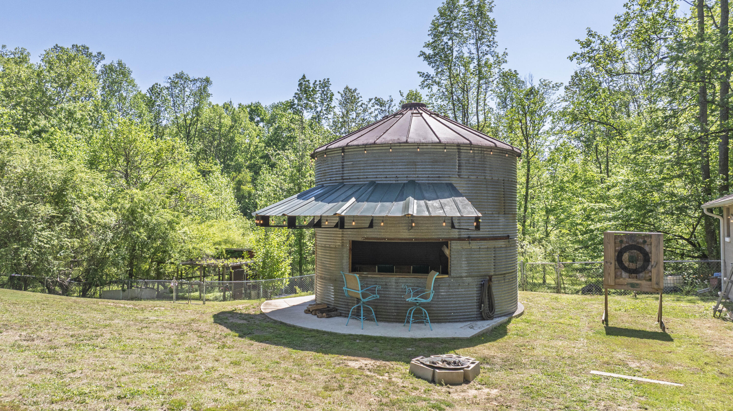 217 Roberts Road Spring City, TN 37381 - Photo 37 of 52 42