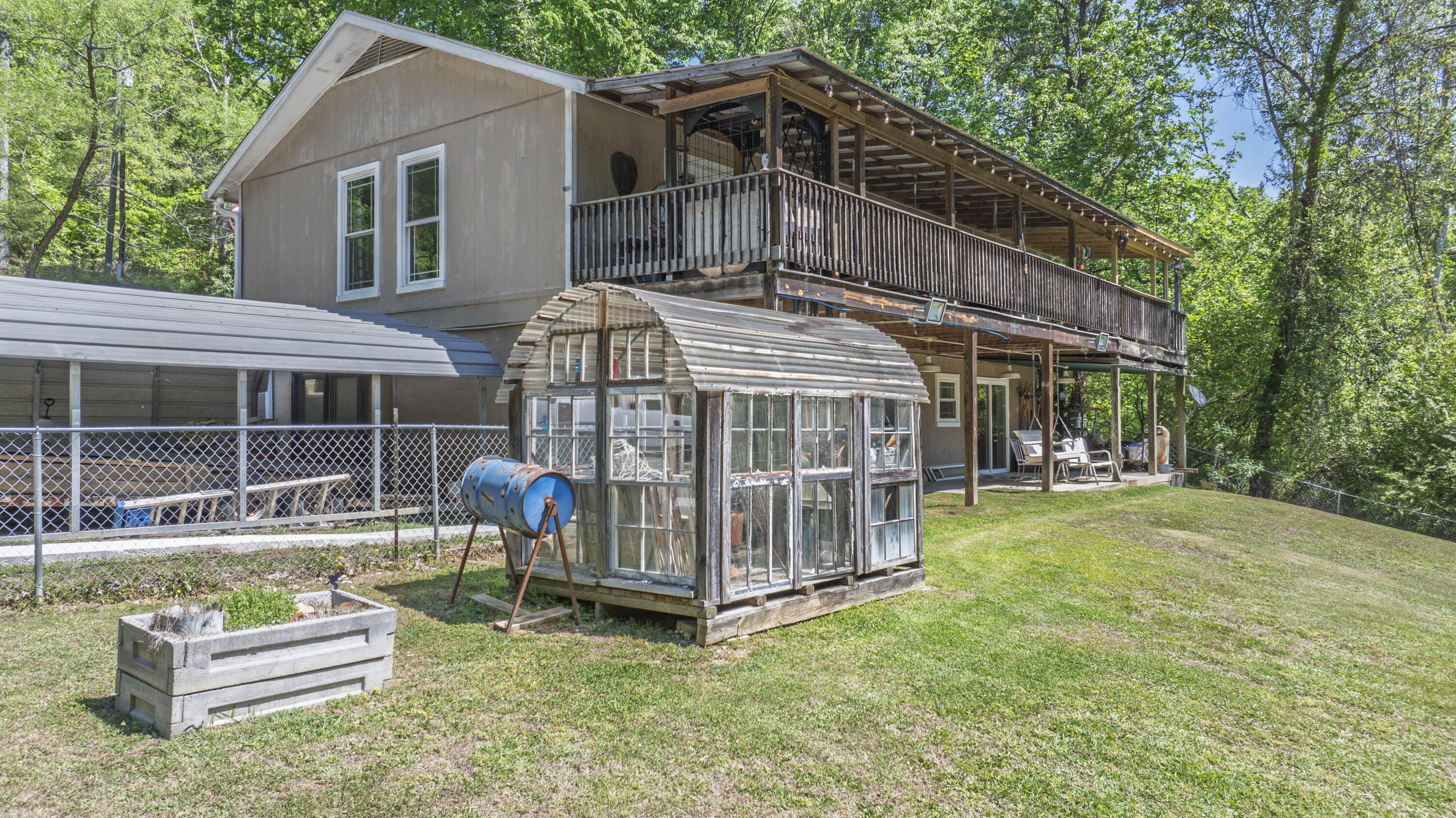 217 Roberts Road Spring City, TN 37381 - Photo 41 of 52 47