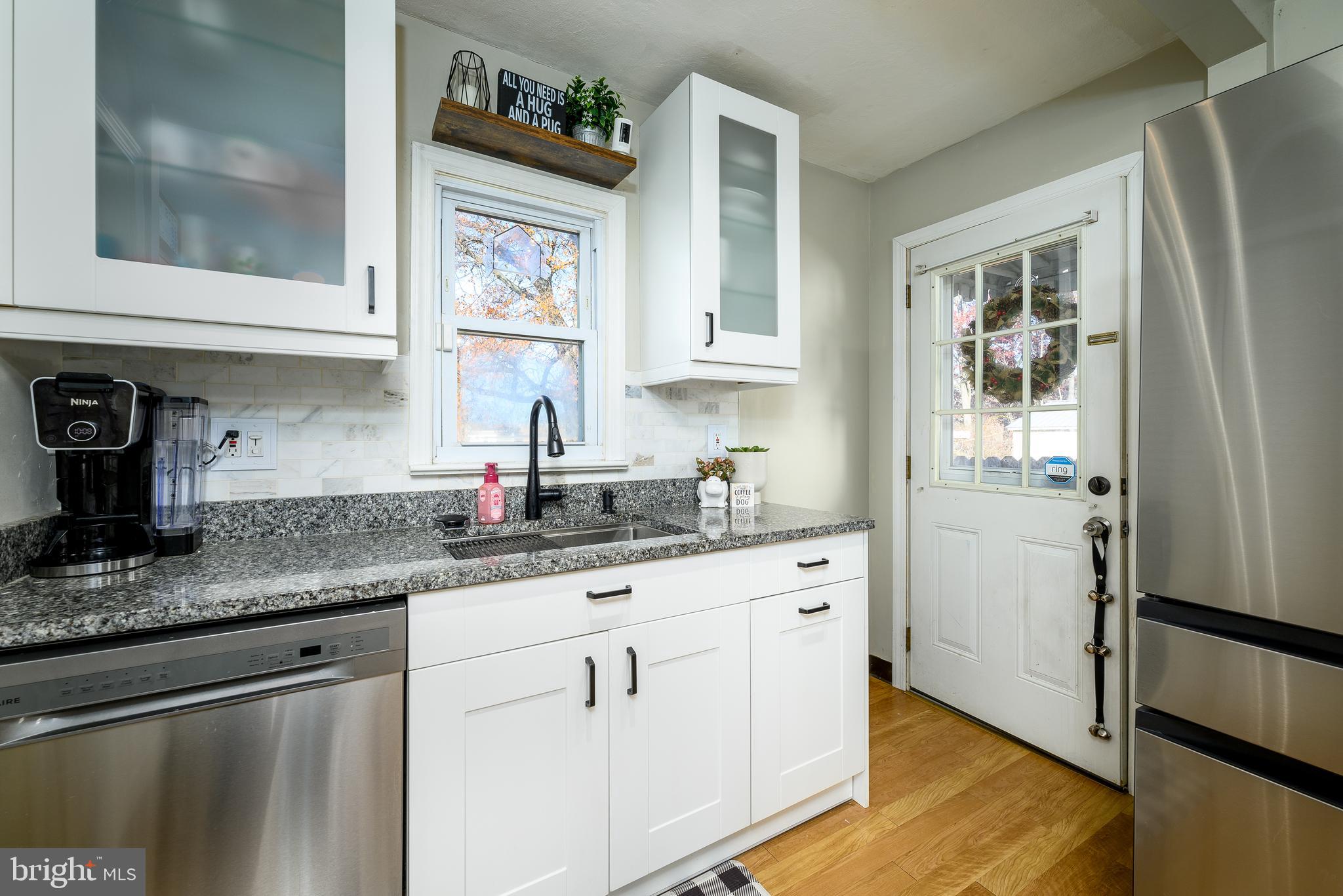 261 Ruth Avenue Hamilton, NJ 08610 - Photo 4 of 29 Gallery Image 4