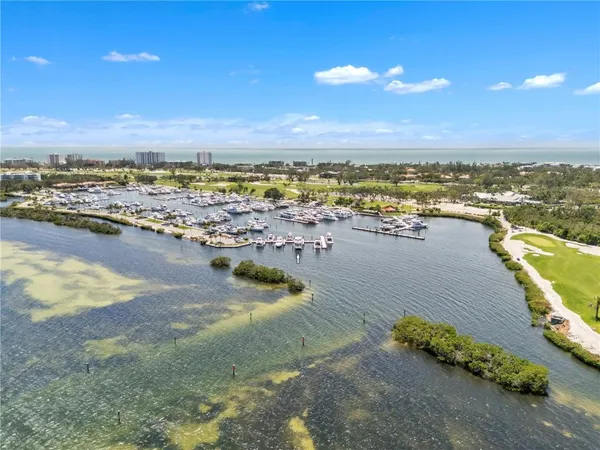 $335,000 | 2600 Harbourside Drive, Unit R9, Longboat Key, FL 34228