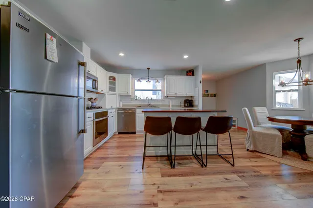 $2,400 | 1007 Cypress Avenue, Mexico Beach, FL 32456