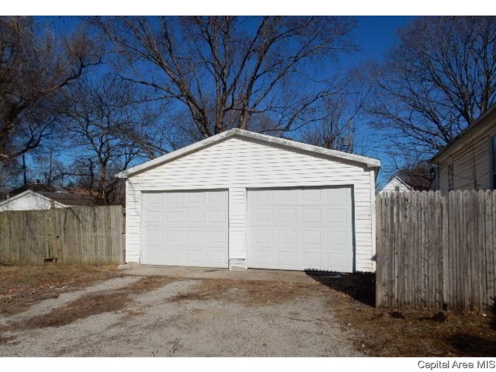 1924 South Renfro Street Springfield, IL 62703 - Photo 10 of 11