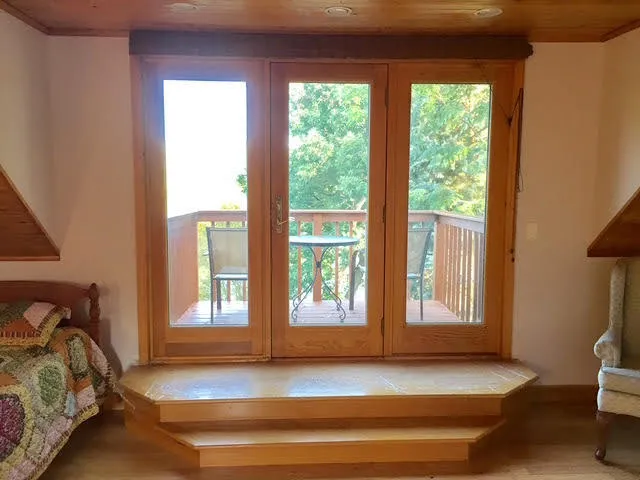 $1,379,999 | W2060 Kings Lane, East Troy, WI 53120