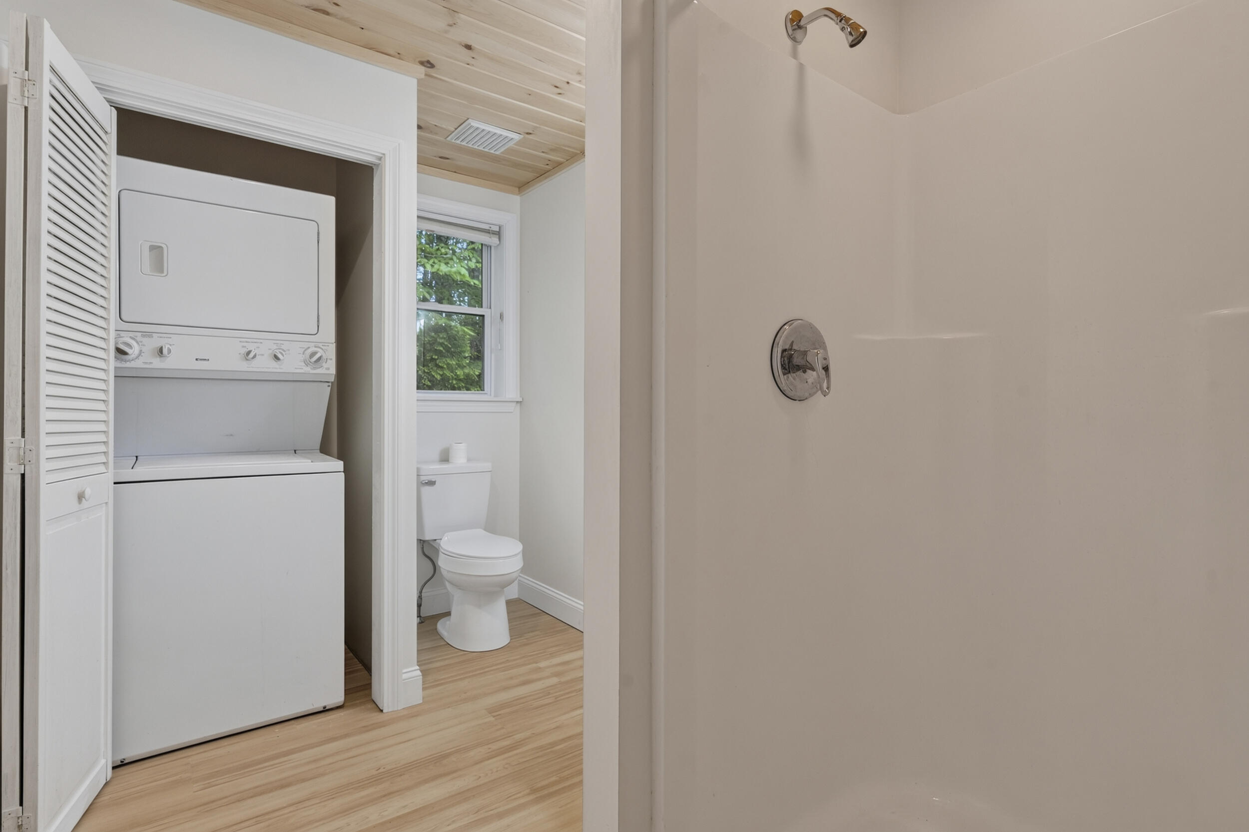 8 Hillside Avenue Harrison, ME 04040 - Photo 34 of 43