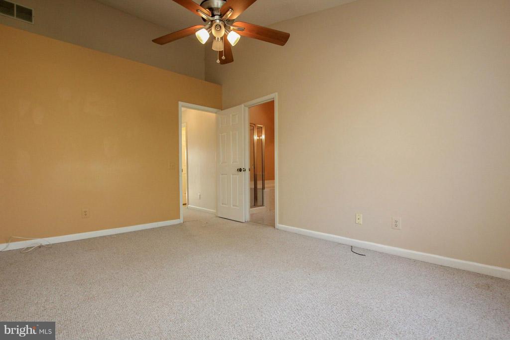 306 Harrogate Road Fredericksburg, VA 22406 - Photo 12 of 27 Bedroom (Master)