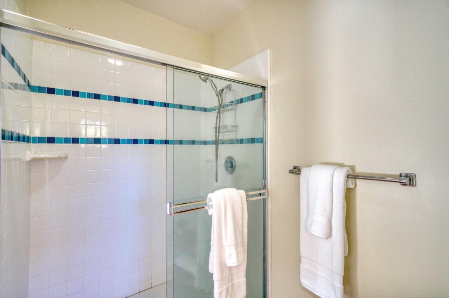 554 Francisco Street El Granada, CA 94018 - Photo 23 of 43 Gallery Image 23